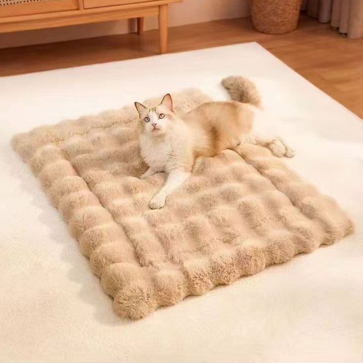 Luxury Plush Cat Bed – Soft, Cozy & Comfortable Mat - Tabby n Co