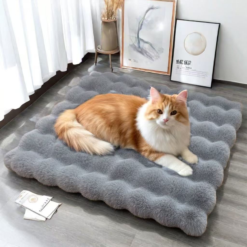 Luxury Plush Cat Bed – Soft, Cozy & Comfortable Mat - Tabby n Co